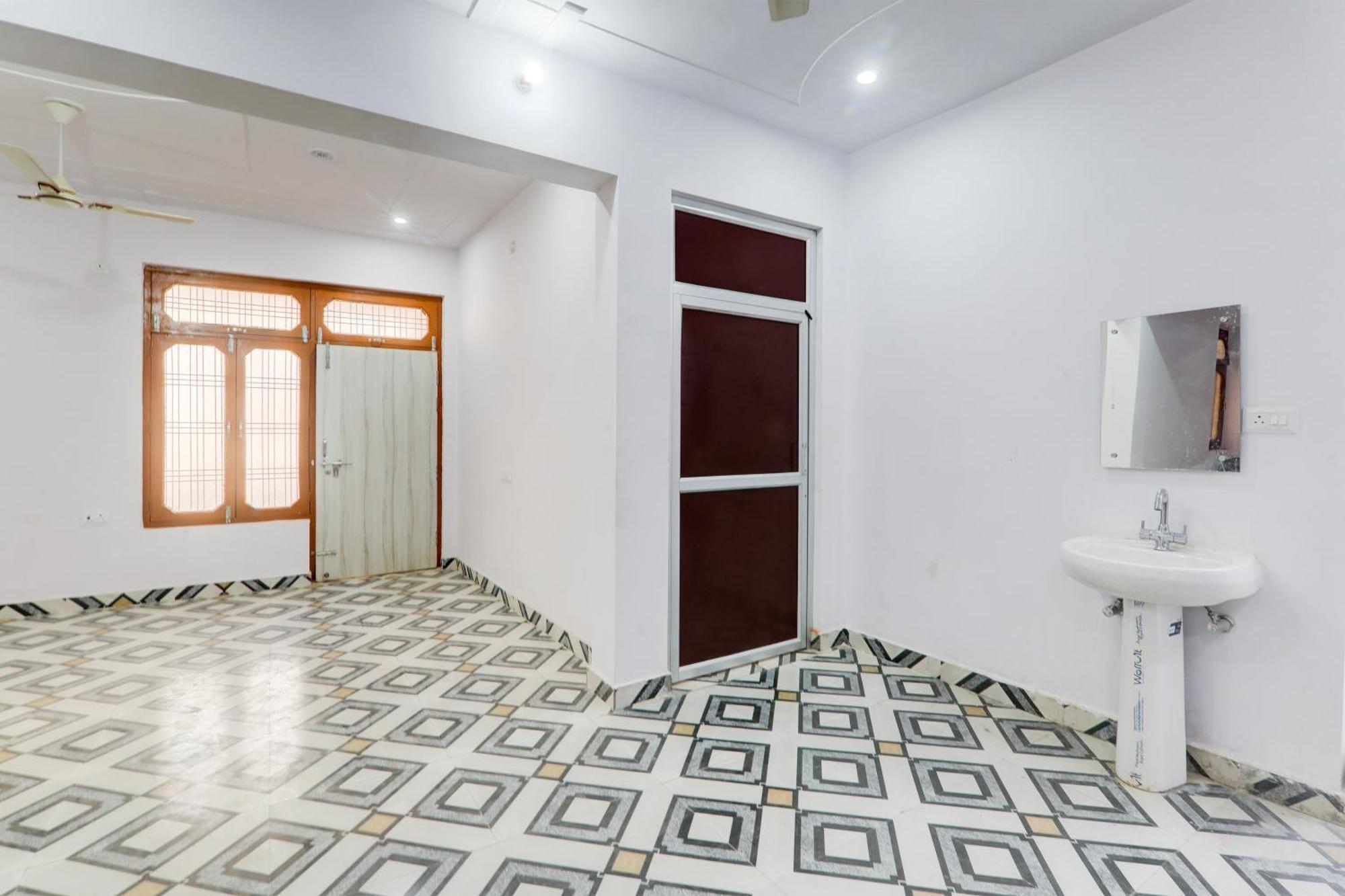 Hotel O White House Hasanganj المظهر الخارجي الصورة
